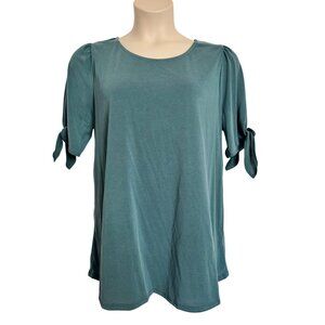 Green Envelope Soft Stretchy Round Neck Size 1X Tie Short Sleeve NWT